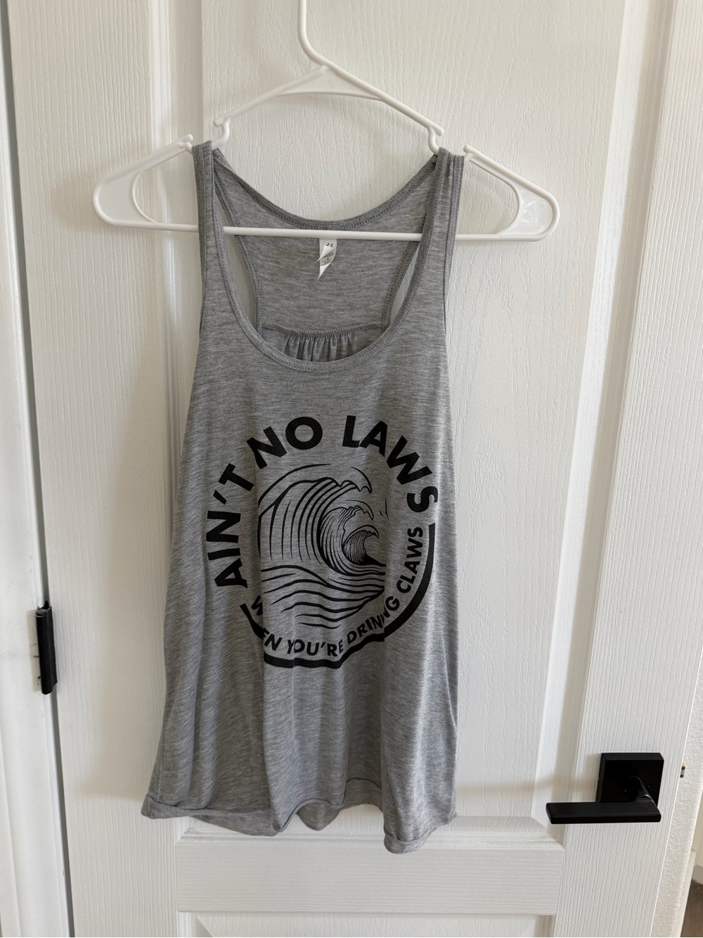 Aint No Laws When You’re Drinking Claws Women's Whiteclaw tank M